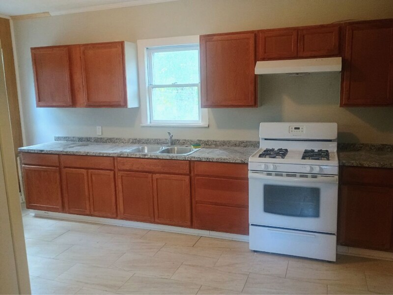 Foto principal - 301 E Olive St