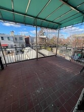 Building Photo - 30-06 85th St