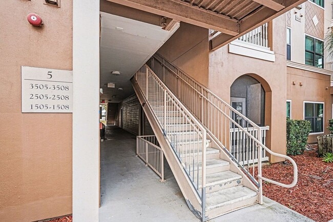 Building Photo - 6440 Borasco Dr