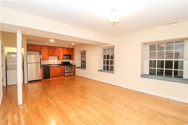 Foto del edificio - 219 N 19th St