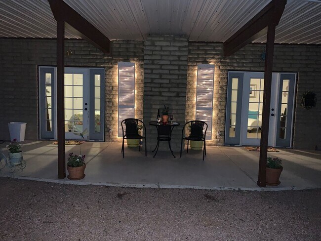 Foto del edificio - Cottonwood Area/ One-time leasing $1600.00 includes utilities.