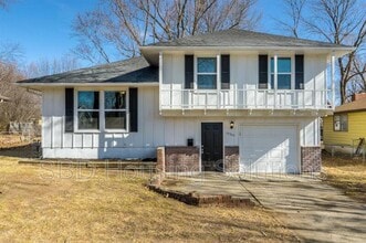 Building Photo - 15300 E 36th Terrace S