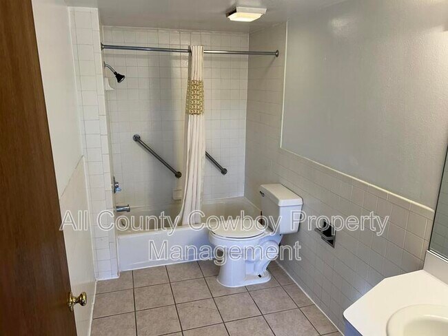 Foto del edificio - 960 N 3rd St