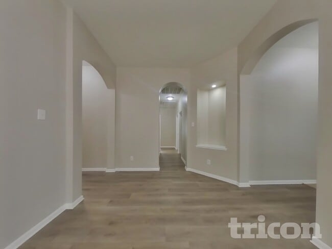 Foto del edificio - 1318 Auburn View Ln