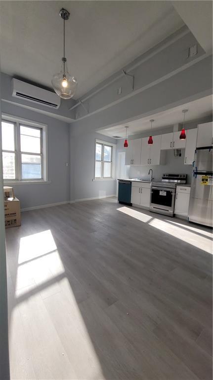 Foto del edificio - 2272 McDonald Ave