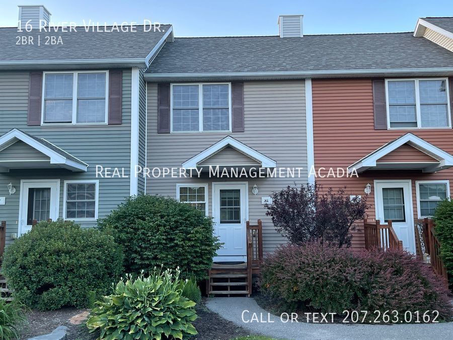 Townhouse on the River and close to Orono House Rental in Milford, ME