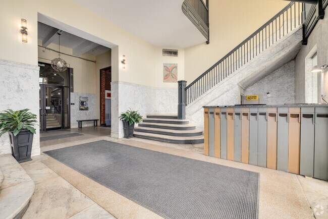 Conserje - West Lofts