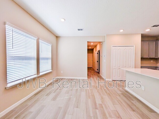 Building Photo - 1635 Pottsburg Point Dr
