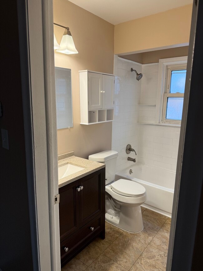 Building Photo - 21531 Arrowhead St