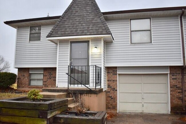 Building Photo - 17307 East 48th St Ct S