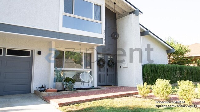 Foto del edificio - 25572 Vía Brava