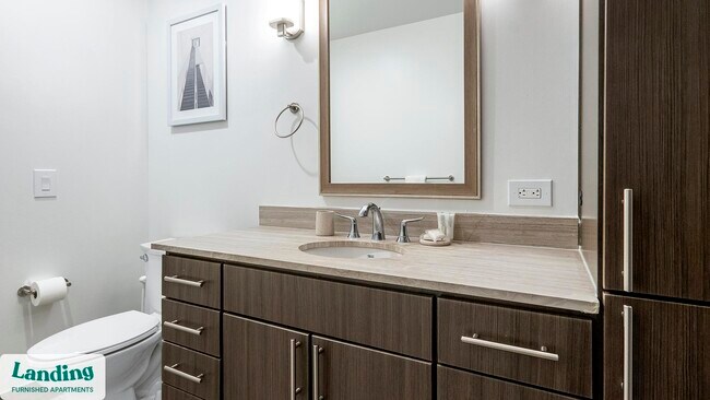 Building Photo - 777 Preston St