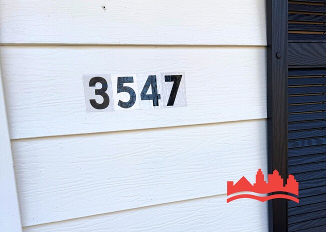 Foto del edificio - 3547 Barron Ave
