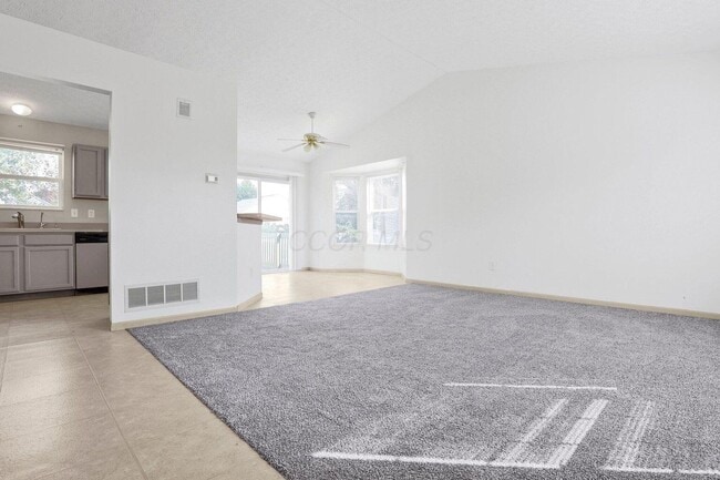 Building Photo - 706 Windy Hill Ln