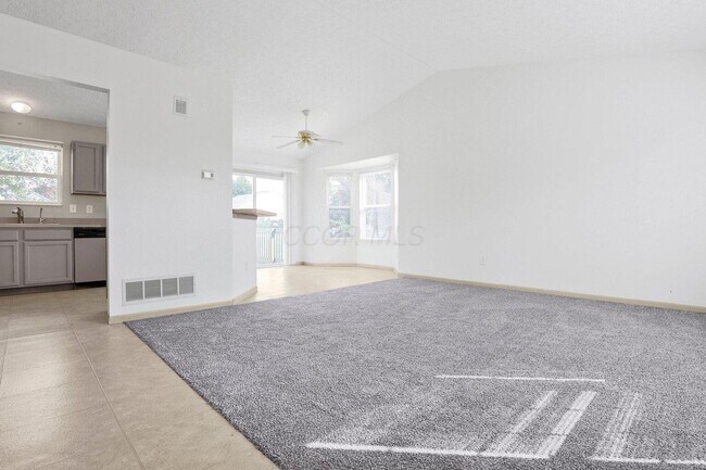 Foto del edificio - 706 Windy Hill Ln