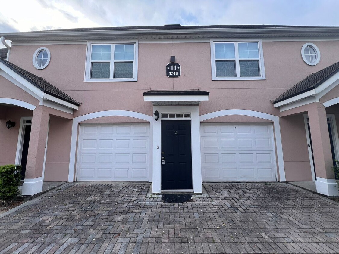 Primary Photo - Great Condo for rent!