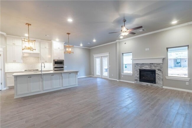 Building Photo - 7925 Sweetgum St