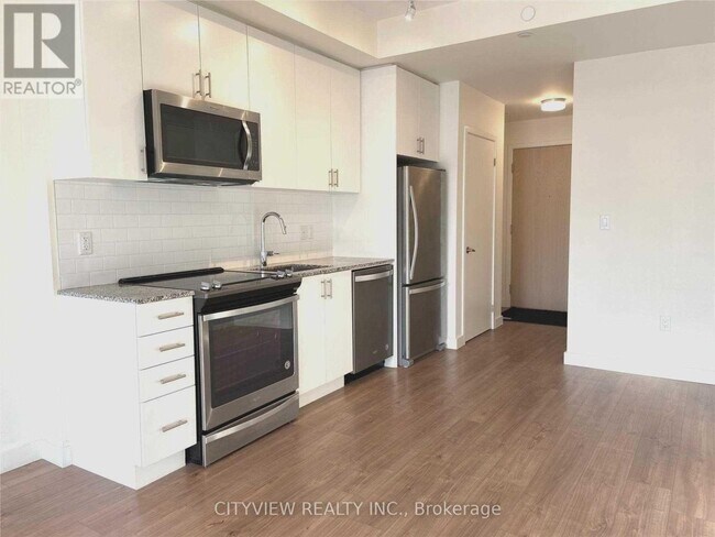 Building Photo - 150 Sabina Dr