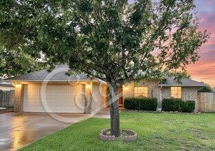 Building Photo - 4401 Colby Dr