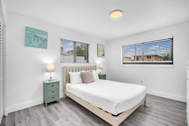 Foto del edificio - 653 SW 2nd St