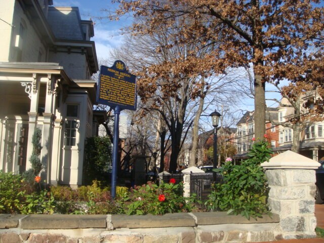 front of house - 4101 Pine St