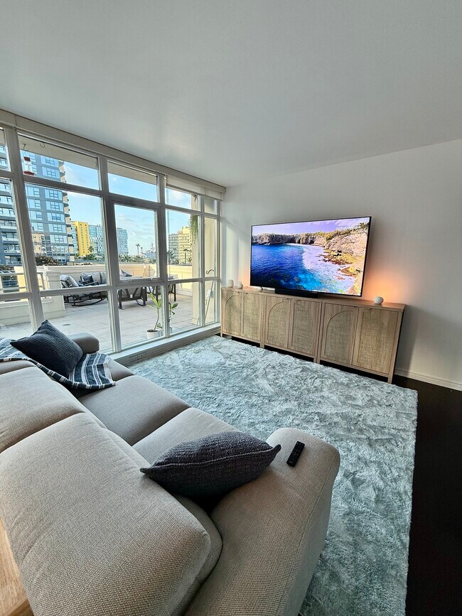 Foto del edificio - 1431 Pacific Hwy