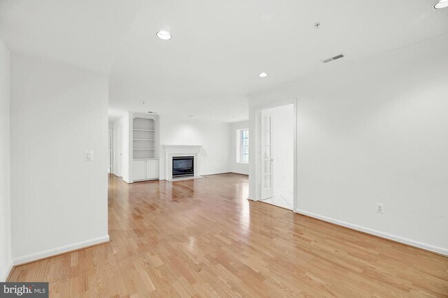 Building Photo - 12330 Rosslare Ridge Rd