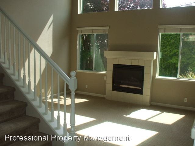Building Photo - 3 br, 2.5 bath House - 644 Chorley