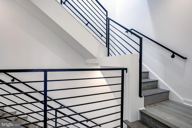 Foto del edificio - 1730 Montello Ave NE