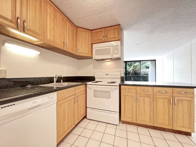 Foto del edificio - Pet Friendly Mililani Condo