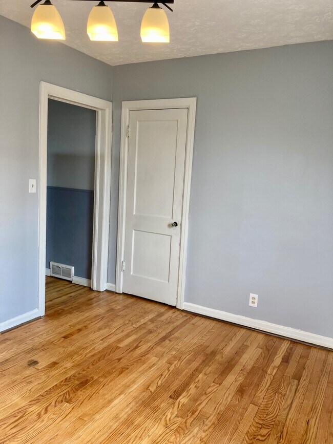 Foto del edificio - 829 Main St