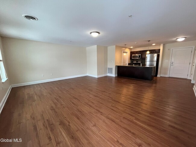 Building Photo - 74 Weibel Ave