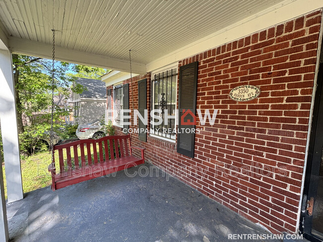 Foto del edificio - 3350 Hardin Ave