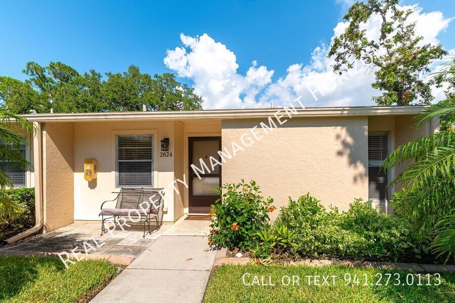 Photo - 2624 Woodgate Lane-