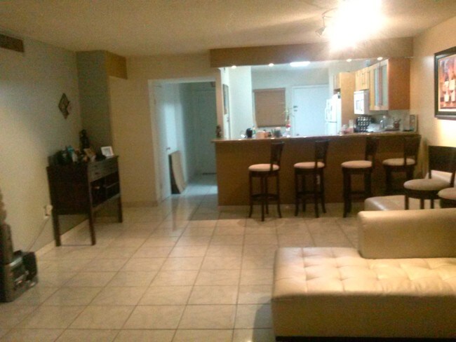 Foto del edificio - 1780 NE 191st St