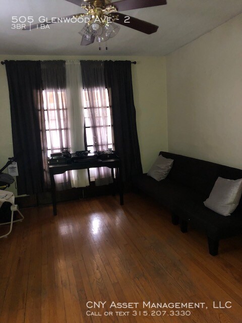 Foto del edificio - 505 Glenwood Ave