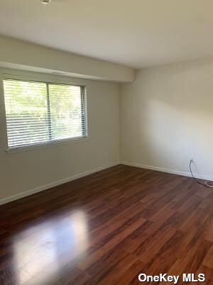 Building Photo - 67 Pointe Cir S