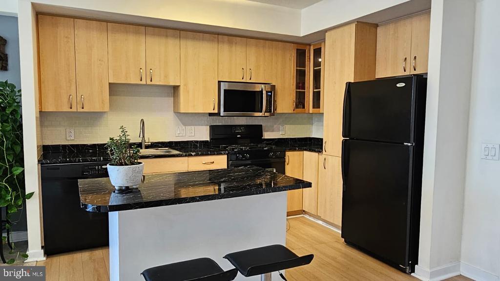 Primary Photo - 475 K St NW