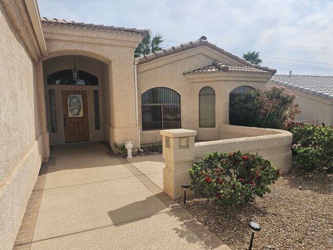 Building Photo - Unfurnished Long Term Pool & Spa