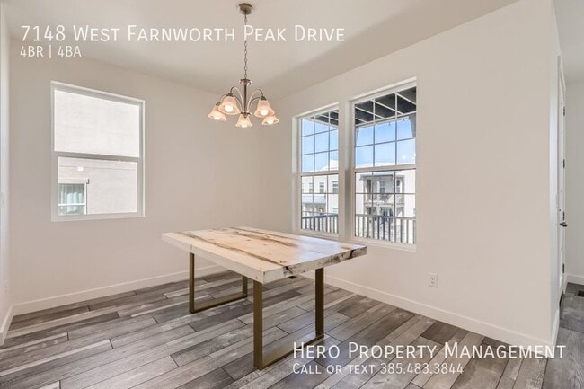 Building Photo - Wonderful Nearly Brand New Townhouse!