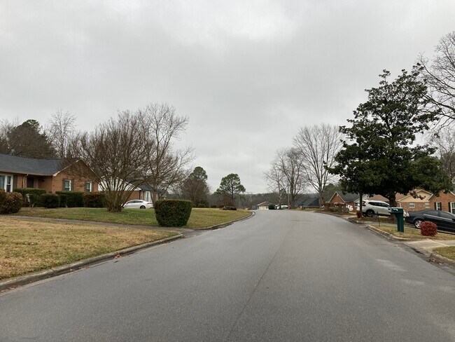 S1 - 5200 Peppercorn St