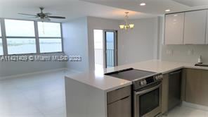 Foto del edificio - 1 br, 1.5 bath House - Majorca Towers Cond...