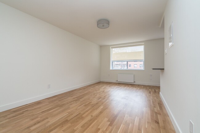 Building Photo - 56 Eccleston Drive