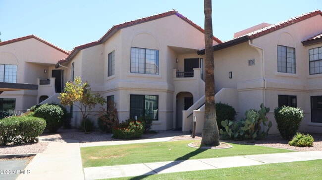 Building Photo - 9750 N 94th Pl