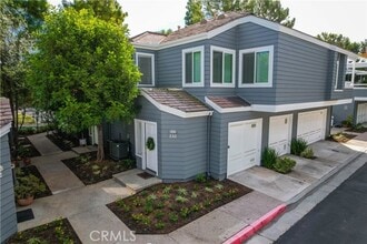 Building Photo - 224 Hartford Dr