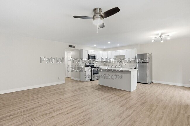Foto del edificio - 5525 E Thomas Rd