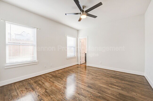 Foto del edificio - 1605 Colorado St