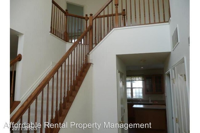 Foto del edificio - 4 br, 2.5 bath House - 17524 Patterson Dr