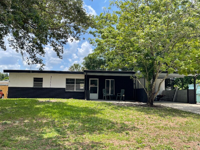 Primary Photo - 11630 Cameron St