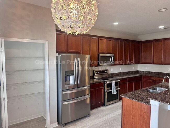 Foto del edificio - 1525 Hillview Ln